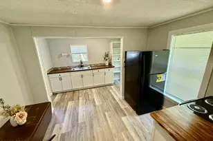 316 S 19th St, Defuniak Springs, FL 32435 - Photo 10