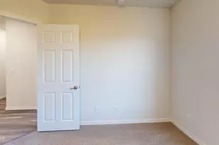 2221 Chase St, Chipley, FL 32428 - Photo 6