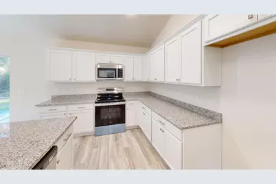 2263 Shenandoah Boulevard, Chipley, FL 32428 - Photo 16