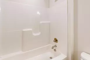 2263 Shenandoah Blvd, Chipley, FL 32428 - Photo 6