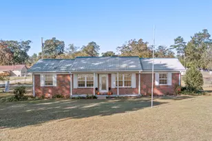 2047 Legion Rd, Sneads, FL 32460 - Photo 2