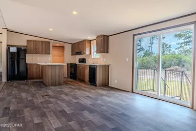 000 South Street, Marianna, FL 32448 - Photo 8