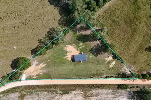 1139 Buddy Gilley Rd, Bonifay, FL 32425 - Photo 2