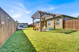 298 Hugh Thomas Dr, Panama City, FL 32404 - Photo 2