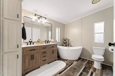 4318 Crystal Lake Drive, Chipley, FL 32428 - Photo 26