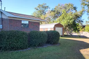 16478 SW Mimosa St, Blountstown, FL 32424 - Photo 14