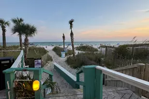 17462 Front Beach Rd, Panama City Beach, FL 32413 - Photo 26