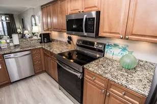 14701 Front Beach Rd, Panama City Beach, FL 32413 - Photo 8