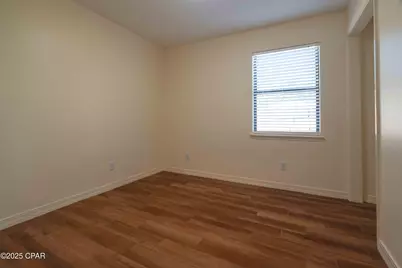 585 Lagoon Oaks Drive, Panama City, FL 32408 - Photo 18