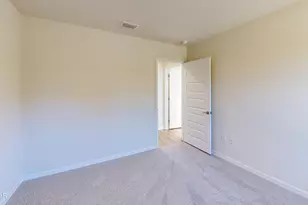 3888 Bricknell Ave, Chipley, FL 32428 - Photo 8