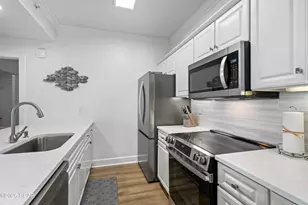 10611 Front Beach Rd, Panama City Beach, FL 32407 - Photo 10