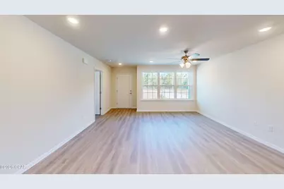 3892 Bricknell Avenue, Chipley, FL 32428 - Photo 10