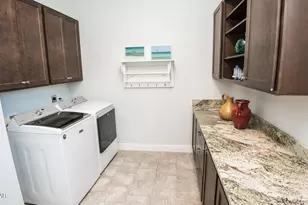 235 La Valencia Cir, Panama City Beach, FL 32413 - Photo 14