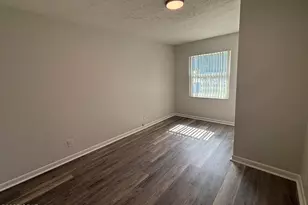 3903 W 22nd St, Panama City, FL 32405 - Photo 6