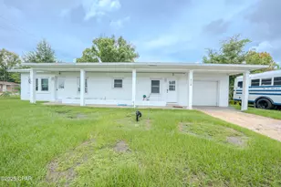 110 W 12th St, Panama City, FL 32401 - Photo 1