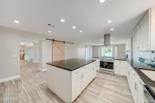 7017 Hugh Dr, Callaway, FL 32404 - Photo 10