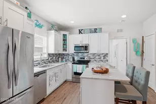 8611 Marlin Pl, Panama City Beach, FL 32408 - Photo 10