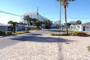 8213 Surf Dr, Panama City, FL 32408 - Photo 16