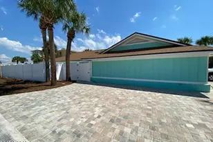 8312 Surf Dr, Panama City Beach, FL 32408 - Photo 4