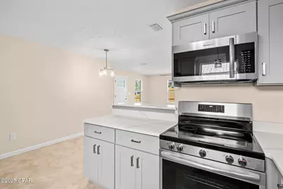 1807 E 9th Street, Panama City, FL 32401 - Photo 10