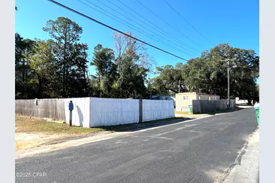 13 S Bolivar Street, Chattahoochee, FL 32324 - Photo 10