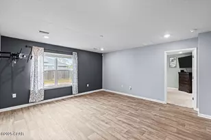 185 Sea Fox Dr, Panama City, FL 32404 - Photo 8