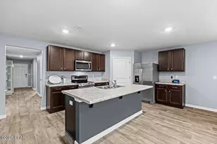 185 Sea Fox Dr, Panama City, FL 32404 - Photo 6