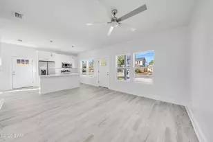 814 E 9th Ct, Panama City, FL 32401 - Photo 8