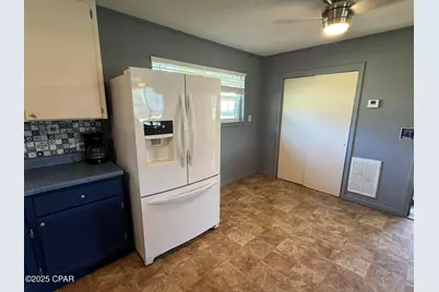 8126 Adams Street, Sneads, FL 32460 - Photo 8