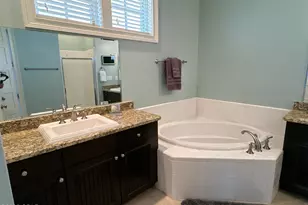 4113 Cobalt Cir, Panama City, FL 32408 - Photo 8