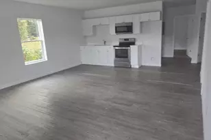 147 Claire Ave, Panama City, FL 32401 - Photo 2