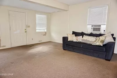 40 W Barnes Avenue, Chattahoochee, FL 32324 - Photo 8