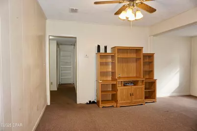 40 W Barnes Avenue, Chattahoochee, FL 32324 - Photo 10