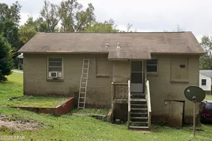 40 W Barnes Ave, Chattahoochee, FL 32324 - Photo 4