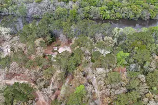 3640 Lucianne Dr, Vernon, FL 32462 - Photo 2