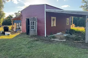 5917 Fort Rd, Greenwood, FL 32443 - Photo 2