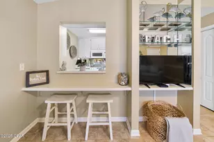 17462 Front Beach Rd, Panama City Beach, FL 32413 - Photo 8