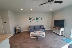 5764 Callaway Cir, Panama City, FL 32404 - Photo 8