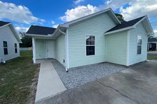 7102 N Lagoon Dr, Panama City, FL 32408 - Photo 1