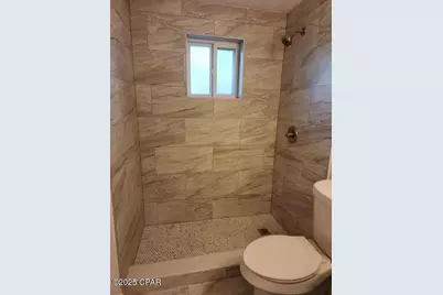 412 W 26th Street, Lynn Haven, FL 32444 - Photo 16