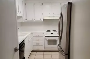 412 W 26th St, Lynn Haven, FL 32444 - Photo 6