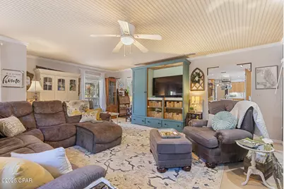 902 NW Avenue D, Carrabelle, FL 32322 - Photo 10