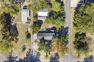 902 NW Ave D, Carrabelle, FL 32322 - Photo 34