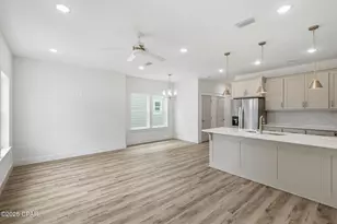 924 Grace Ave, Panama City, FL 32401 - Photo 12