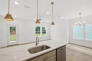 924 Grace Ave, Panama City, FL 32401 - Photo 14