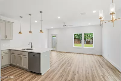 924 Grace Avenue, Panama City, FL 32401 - Photo 8