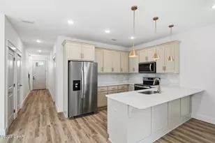 924 Grace Ave, Panama City, FL 32401 - Photo 16