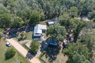 3939 Anders Rd, Caryville, FL 32427 - Photo 66