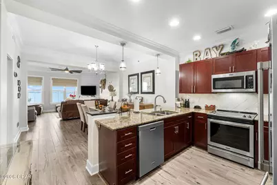 3001 W 10th Street #202, Panama City, FL 32401 - Photo 2