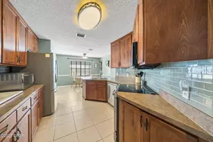 7048 Hugh Dr, Panama City, FL 32404 - Photo 10